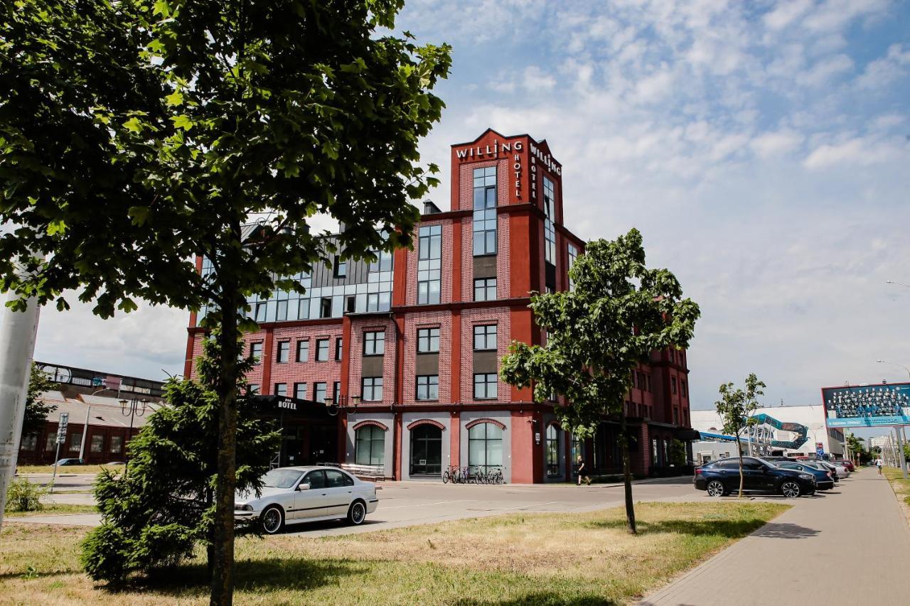 Willing Hotel Minsk Exterior foto