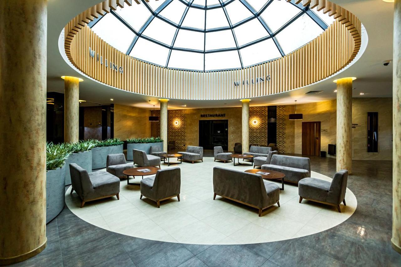 Willing Hotel Minsk Exterior foto